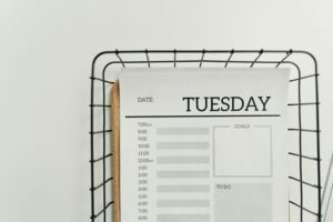 Simple Cleaning Schedule for the Whole Week